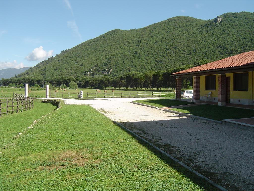 L' Antico Casale Vila Le Marmore Exterior foto